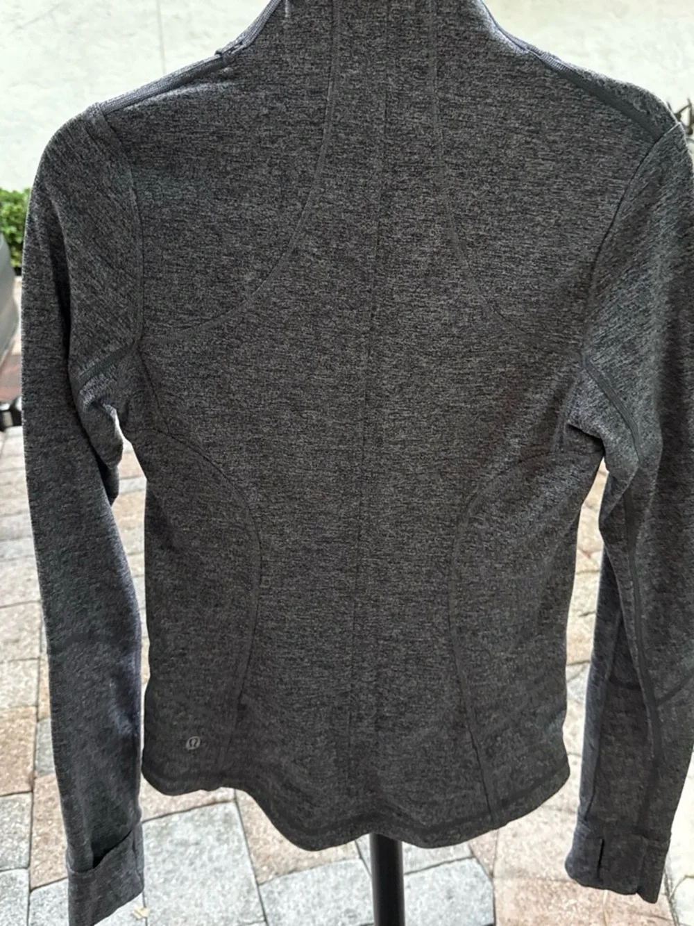 lululemon athletica lightweight gray